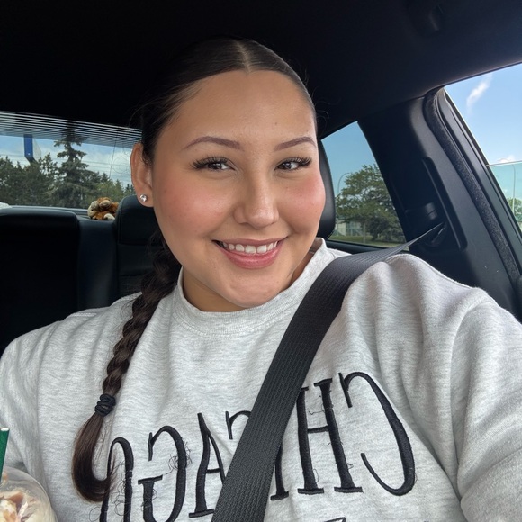 Meet your Posher, Aaliyah - Picture 1 of 1